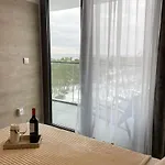 Lux Sea Towers - Wellness Spa, Gym & - Seaview By Rent Like