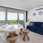 Lux Sea Towers - Wellness Spa, Gym & - Seaview By Rent Like *
