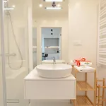 Lux Sea Towers - Wellness Spa, Gym & - Seaview By Rent Like
