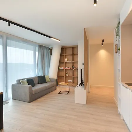 Lux Sea Towers - Wellness Spa, Gym & - Seaview By Rent Like